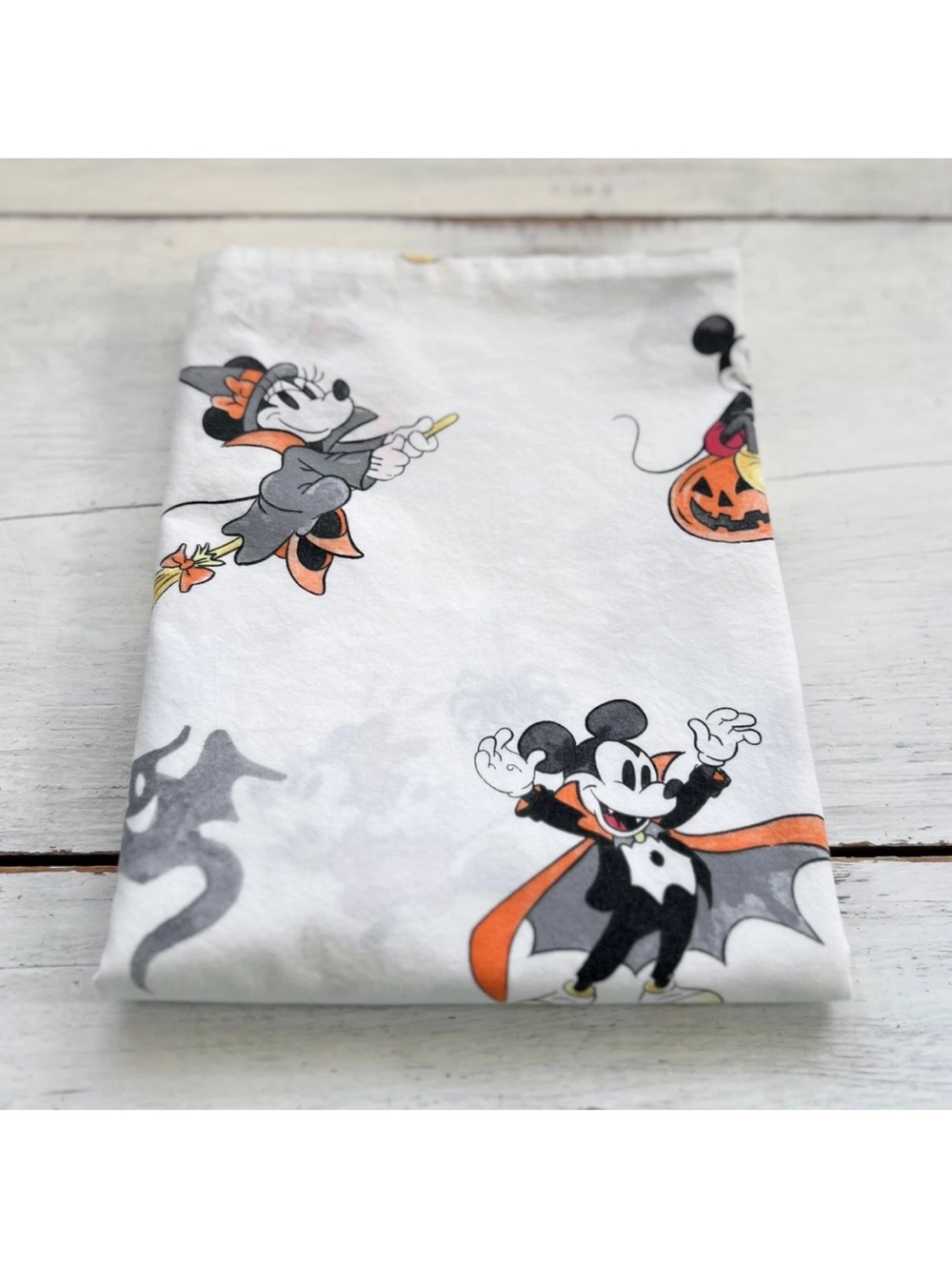 1 Pottery Barn Kids Disney STANDARD Pillowcase Mickey Mouse Halloween Cotton PB - Picture 6 of 8